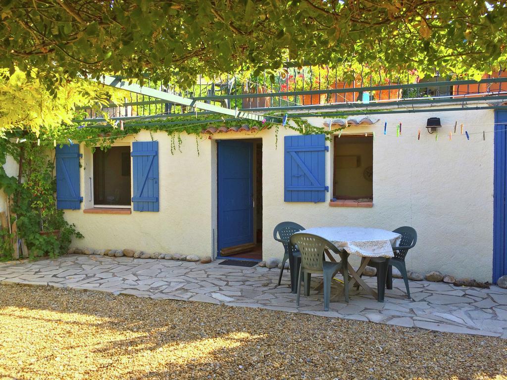 Lovely G Te With Private Pool Montagnac  Exterior foto